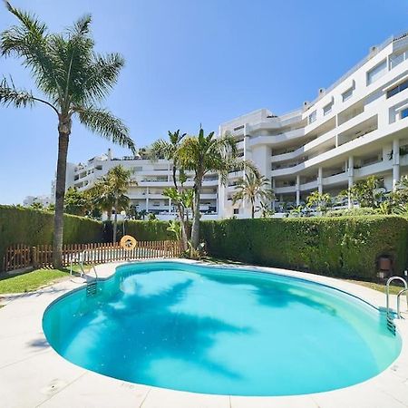 Superbe Appartement Avec Jaccuzi Marbellac Extérieur photo