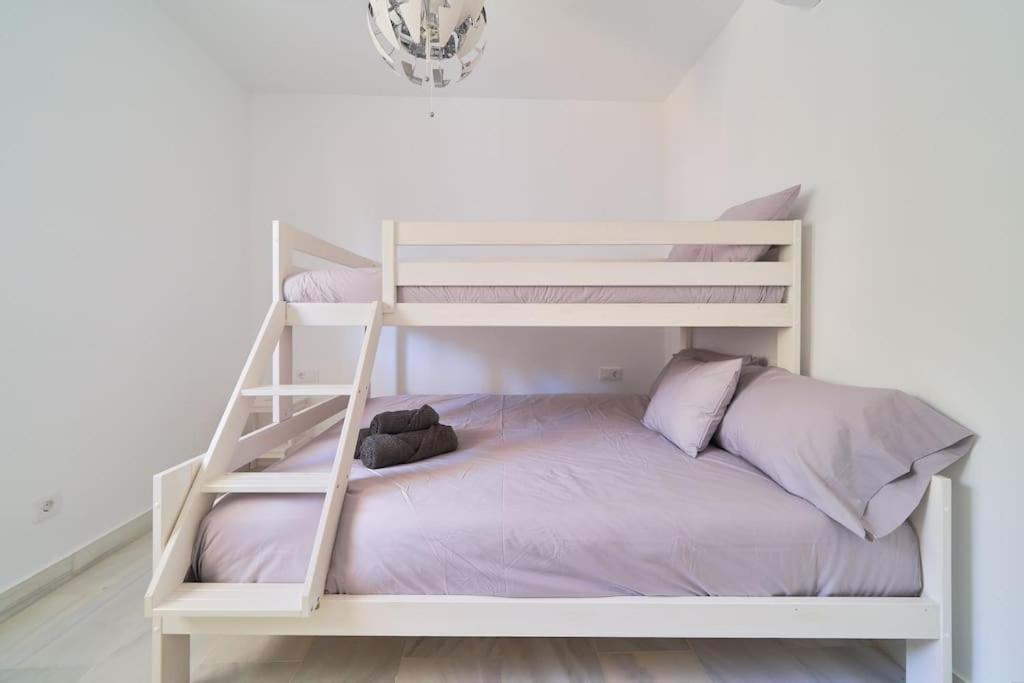 Superbe Appartement Avec Jaccuzi Marbellac Extérieur photo