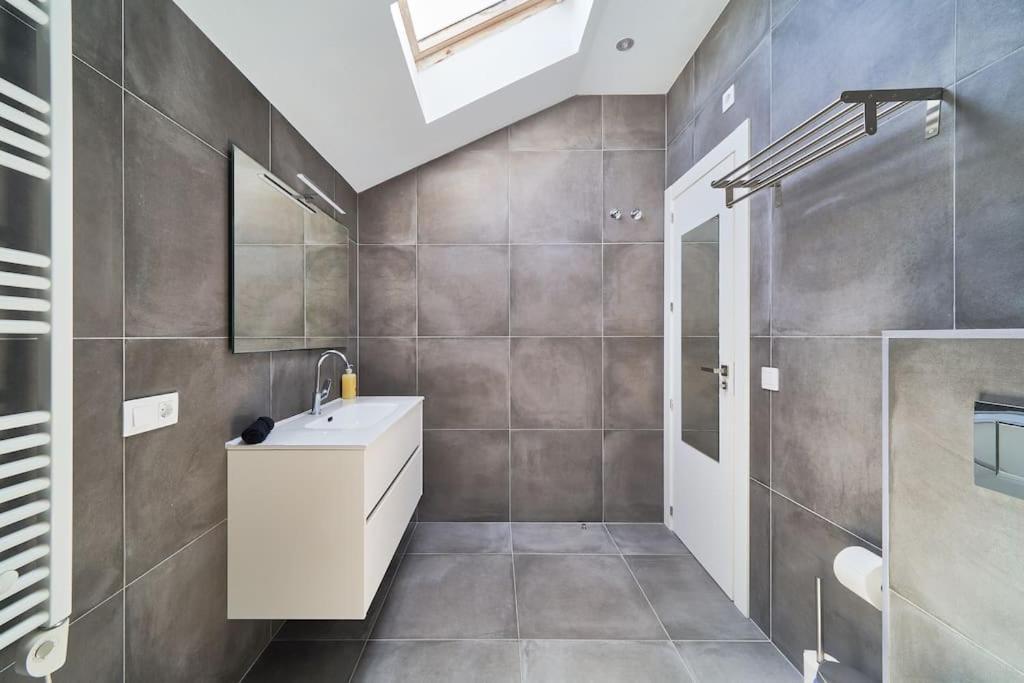 Superbe Appartement Avec Jaccuzi Marbellac Extérieur photo