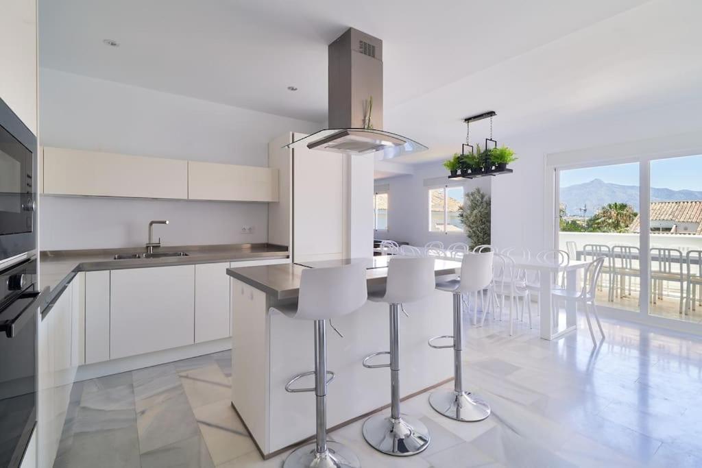 Superbe Appartement Avec Jaccuzi Marbellac Extérieur photo