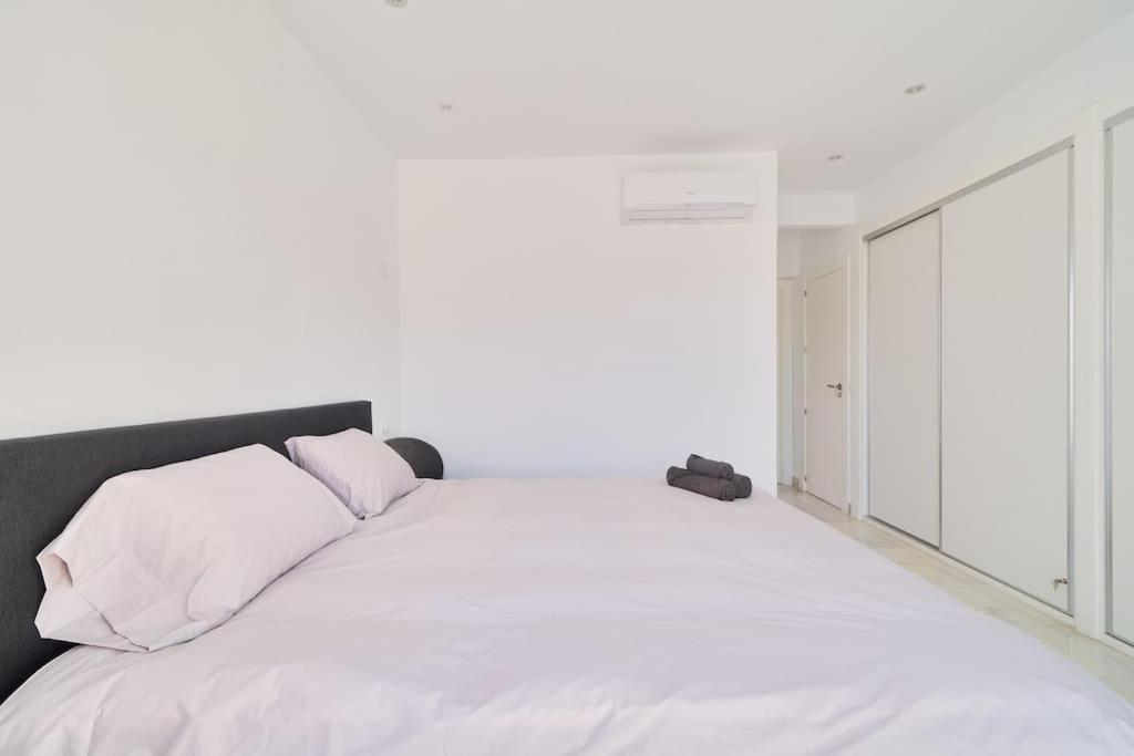 Superbe Appartement Avec Jaccuzi Marbellac Extérieur photo