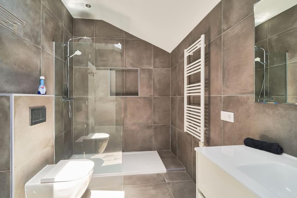Superbe Appartement Avec Jaccuzi Marbellac Extérieur photo