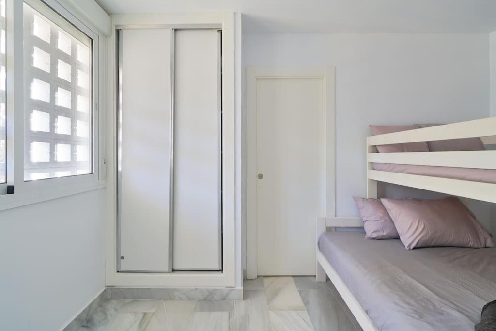 Superbe Appartement Avec Jaccuzi Marbellac Extérieur photo