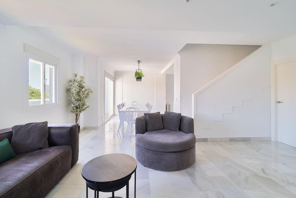 Superbe Appartement Avec Jaccuzi Marbellac Extérieur photo