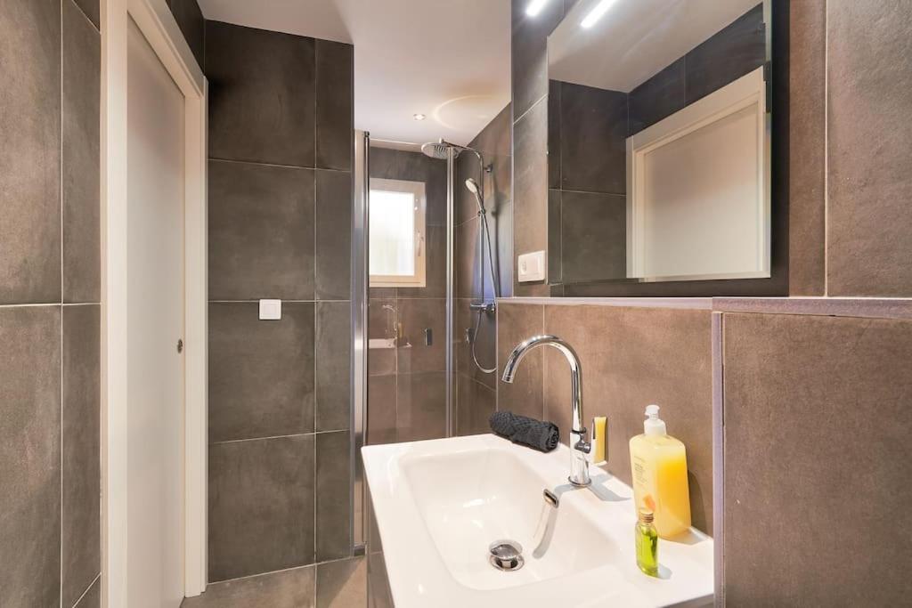 Superbe Appartement Avec Jaccuzi Marbellac Extérieur photo