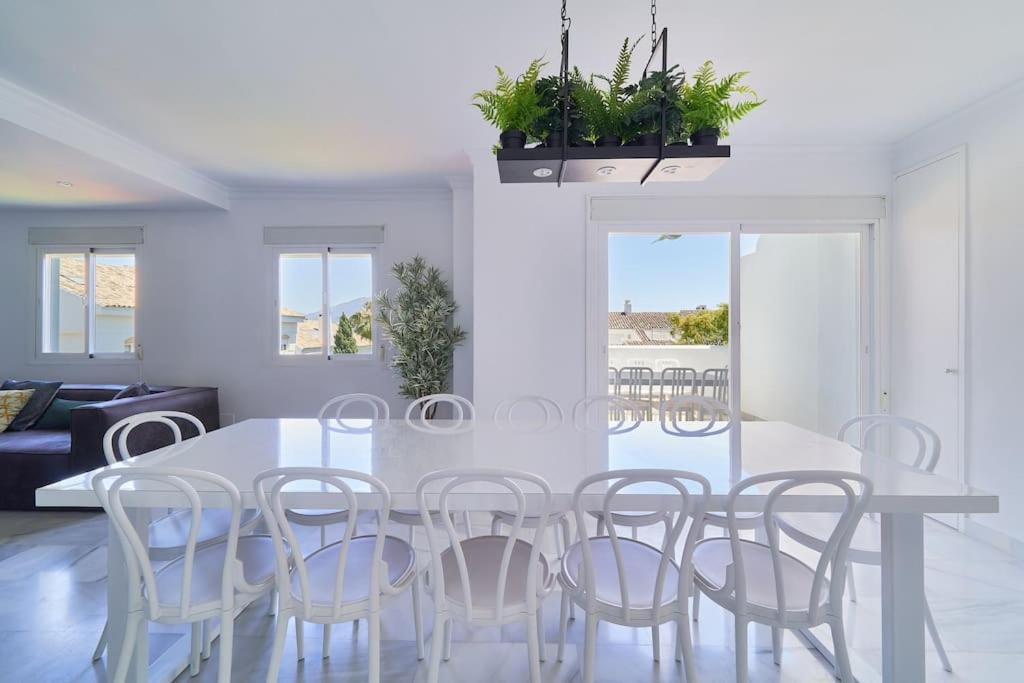 Superbe Appartement Avec Jaccuzi Marbellac Extérieur photo