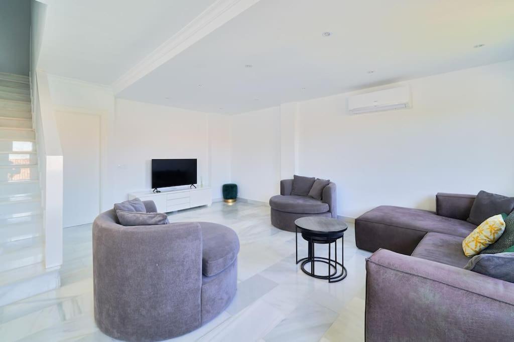 Superbe Appartement Avec Jaccuzi Marbellac Extérieur photo