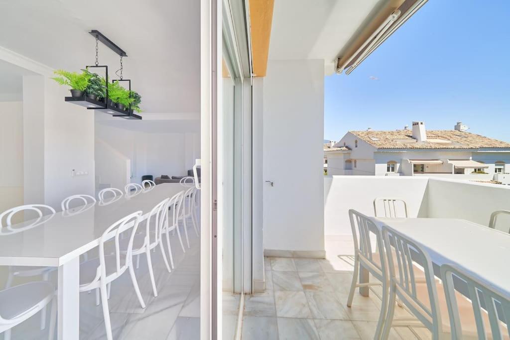 Superbe Appartement Avec Jaccuzi Marbellac Extérieur photo